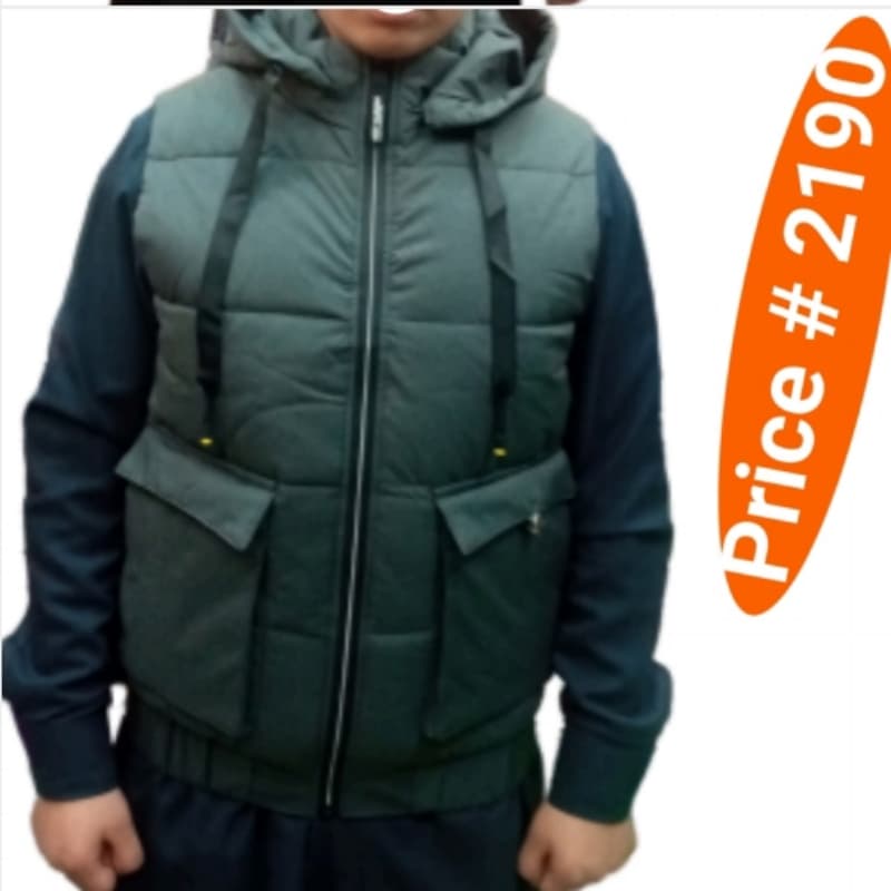 Men imported half sleeve parachute jacket in very good and reasonable price