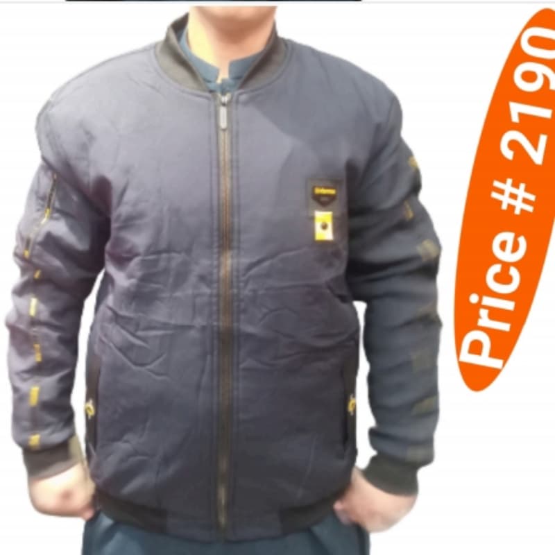 Men imported parachute jacket in very good quality and in reasonable price