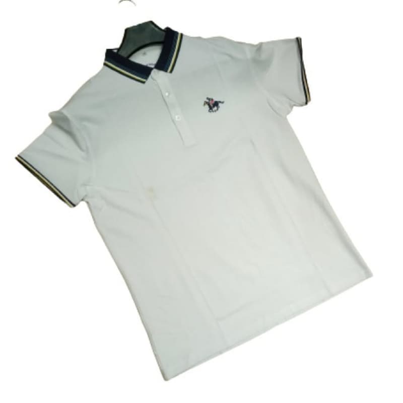 Men imported T-shirt in very good quality and in very reasonable price