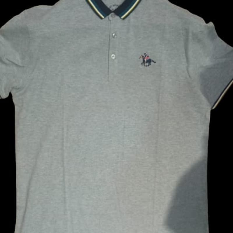 Men imported T-shirt in very good quality and in very reasonable price
